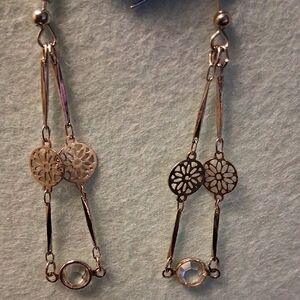 DAINTY FLORAL SILVER AND CRYSTAL DANGLE EARRINGS